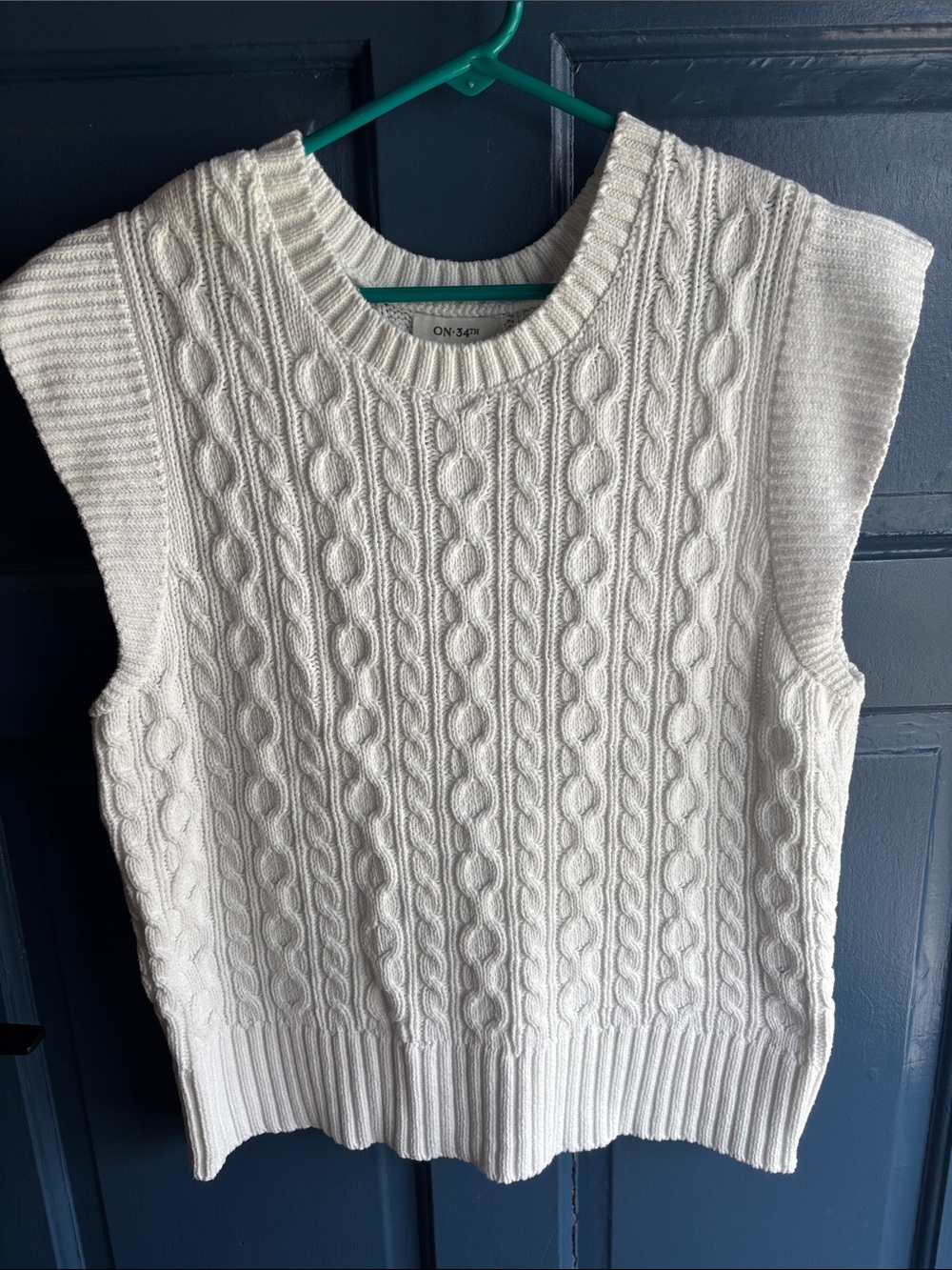 ON 34th Cream Cable Knit Sleeveless Sweater Vest